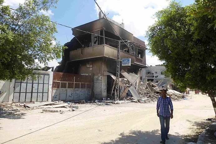 Now thirty International Aid Agencies signed a Joint Statement, denouncing the lack of help.