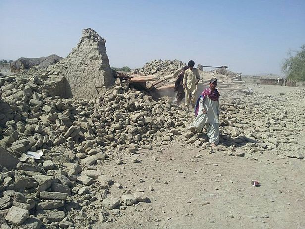 Nach dem Erdbeben liegen in Belutschistan ganze Dörfer in Trümmern.(Foto: HANDS)