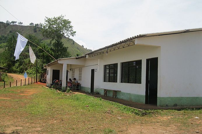 Eine Schule als Schutzzone