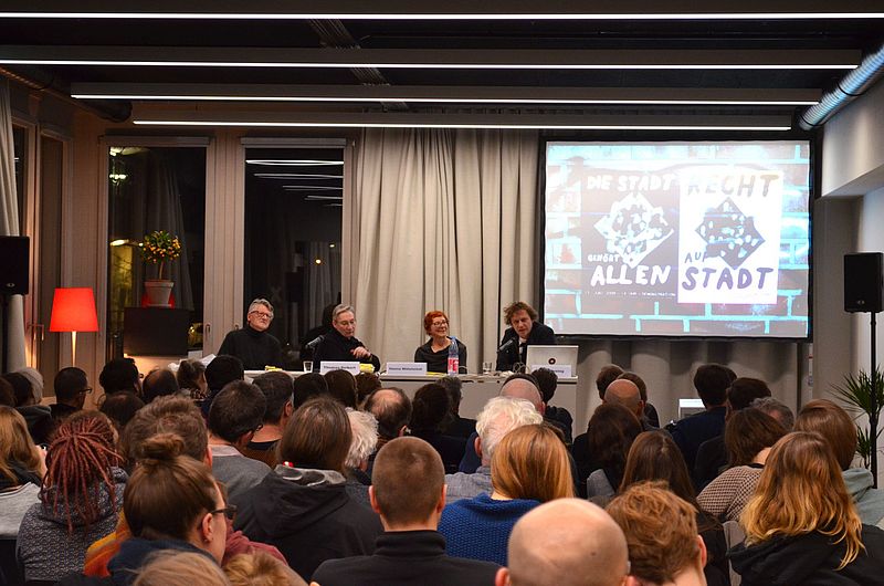 Podiumsdiskussion Recht auf Stadt, forum medico