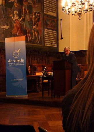 Hans Koschnick, Schirmherr des Friedenspreises