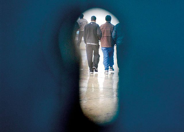 Recht auf Gesundheit auch hinter Gittern: die Ärzte für Menschenrechte - Israel kämpfen für die angemessene medizinische Versorgung der palästinensischen Häftlinge.