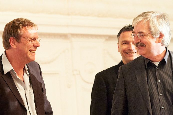 Georg Schramm mit Laudator Thomas Gebauer (Foto: Walter M. Rammler)