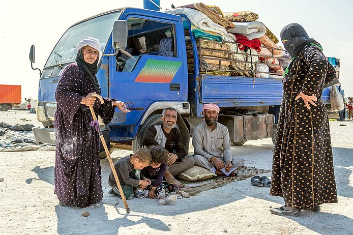Geflüchtete aus Rakka in Rojava