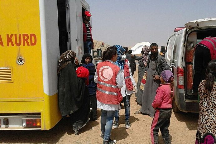 Geflüchtete aus Rakka in Rojava