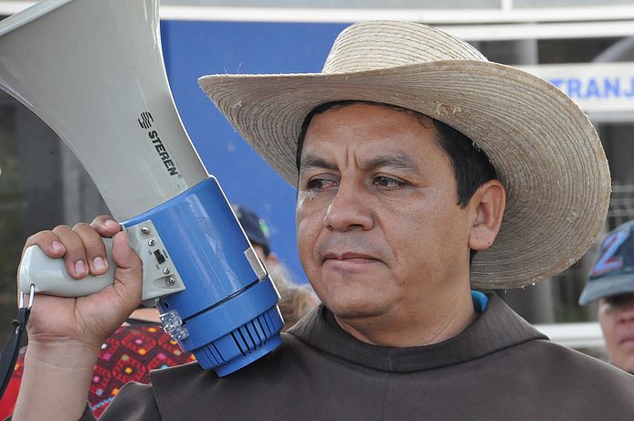 Franziskanerpater Fray Tomás, Leiter der Migrantenherberge "La 72". Foto: Klaus Ehringfeld