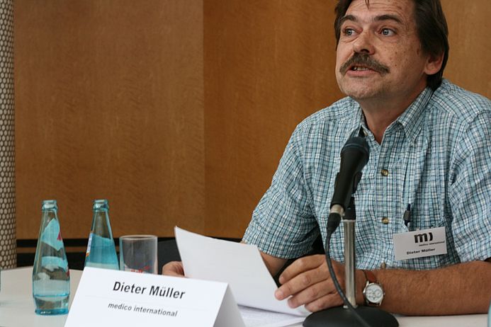 Vortrag Dieter Müller: Zwischen Emanzipation und Autoritarismus.