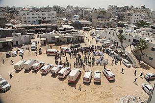 Gesundheitspersonal fordert die Freilassung von 362 Ärzt:innen aus israelischer Haft, Gaza Stadt, 19.04.2026