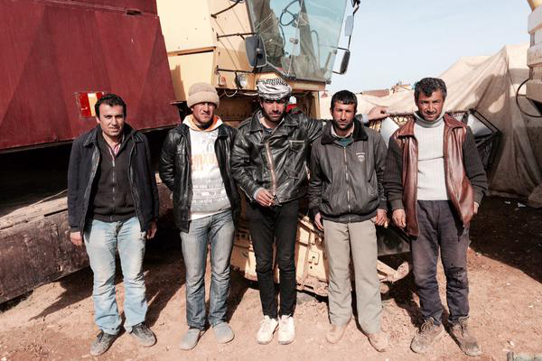 Bauern aus Kobane im Niemandsland